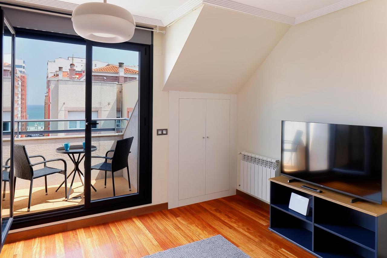 Atico Con Terraza, Vistas Al Mar Y Parking En Playa De S Lorenzo Χιχόν Εξωτερικό φωτογραφία